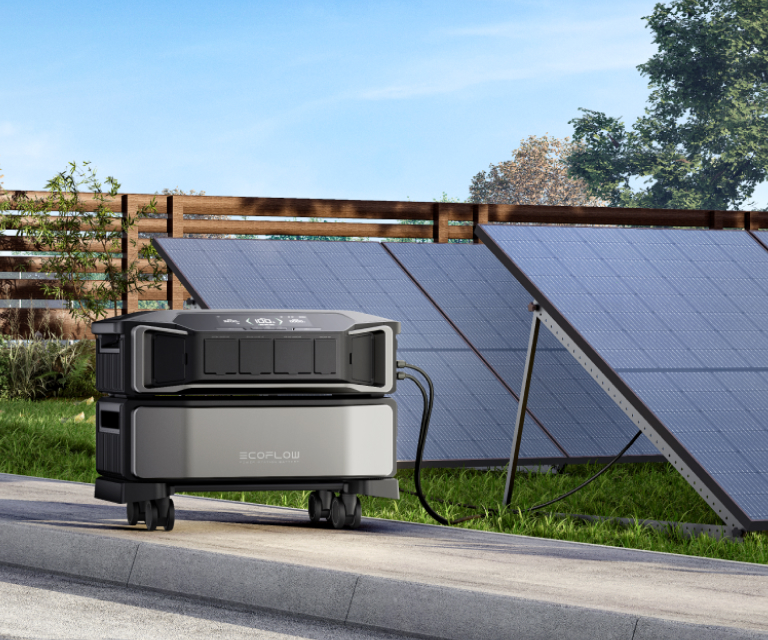 DELTA Pro Ultraにはインバーターが備わっているため、系統連携させない独立型太陽光発電システムを簡単に構築でき、施工費用も節約