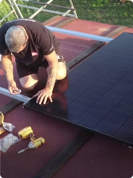 Istallazione pannelli solari e impianto fotovoltaico EcoFlow con accumulo